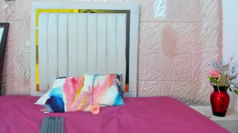 holly online show from 26, 11, 2025