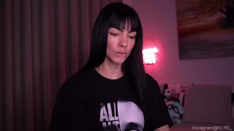 Snapshot of hollylinder_ chatting on 30, 1, 2025 Holly Linder online show from 30, 1, 2025