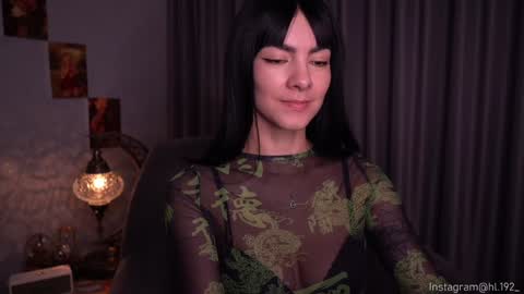 Snapshot of hollylinder_ chatting on 6, 2, 2025 Holly Linder online show from 6, 2, 2025