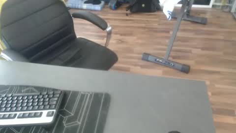 hollymollysucker online show from 4, 3, 2025