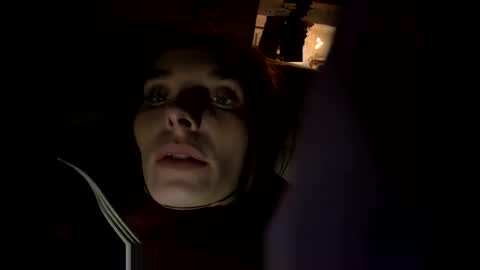 Snapshot of hollyquinniscute chatting on 15, 12, 2025 Brat online show from 15, 12, 2025