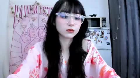 Ho Lee Sheet online show from 10, 6, 2026