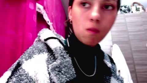 Snapshot of holy_juli2 chatting on 2, 2, 2026 Juli online show from 2, 2, 2026