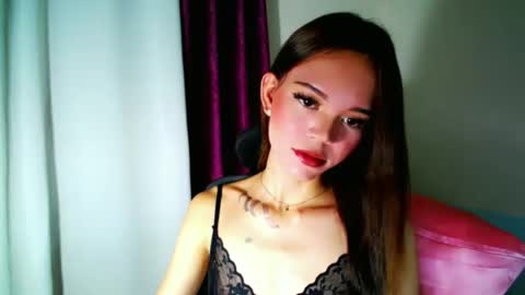 holy_maxine online show from 19, 1, 2026