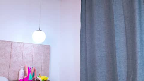 Ariana Mora online show from 11, 5, 2026