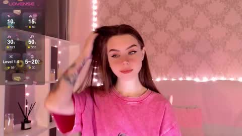 Mia online show from 13, 9, 2025