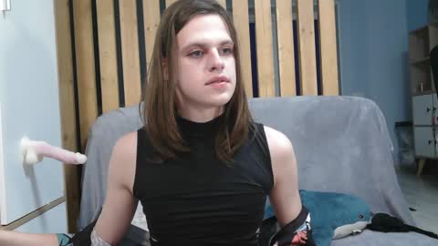Snapshot of honelin chatting on 9, 1, 2025 Honelints boyblonde hair AsterMIntfemboybrown hair online show from 9, 1, 2025