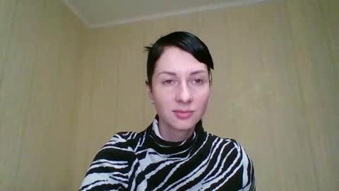 honey 777  online show from 15, 2, 2026