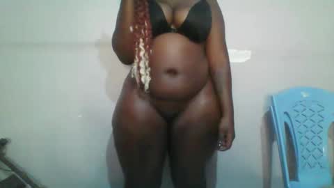 honey_beb online show from 15, 9, 2025