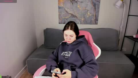 Honey online show from 12, 5, 2026