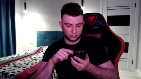 Snapshot of honey_furry chatting on 7, 12, 2024 Wolfy online show from 7, 12, 2024