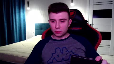 Snapshot of honey_furry chatting on 16, 12, 2024 Wolfy online show from 16, 12, 2024