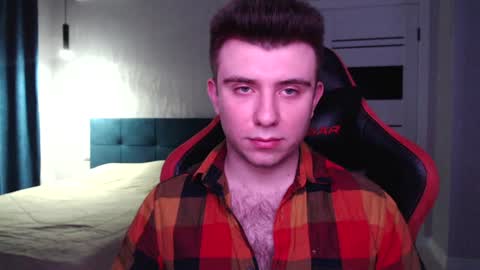 Snapshot of honey_furry chatting on 24, 1, 2025 Wolfy online show from 24, 1, 2025