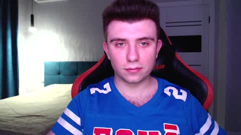 Snapshot of honey_furry chatting on 24, 1, 2025 Wolfy online show from 24, 1, 2025