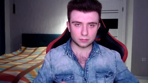 Snapshot of honey_furry chatting on 31, 1, 2025 Wolfy online show from 31, 1, 2025