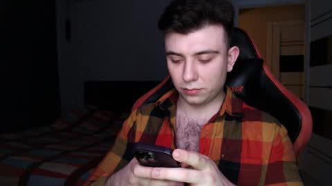 Snapshot of honey_furry chatting on 19, 2, 2025 Wolfy online show from 19, 2, 2025