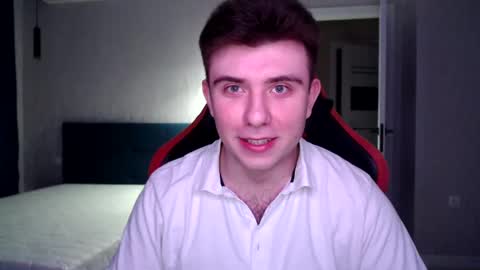 Snapshot of honey_furry chatting on 5, 3, 2025 Wolfy online show from 5, 3, 2025