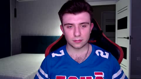 Snapshot of honey_furry chatting on 11, 3, 2025 Wolfy online show from 11, 3, 2025