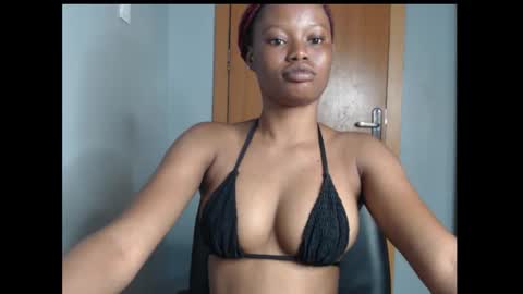 Snapshot of honey_juicydoll chatting on 8, 1, 2026 Sonia online show from 8, 1, 2026