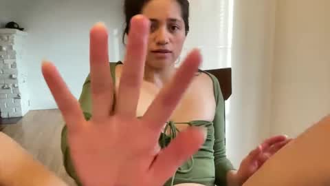 honey_laila online show from 28, 2, 2025