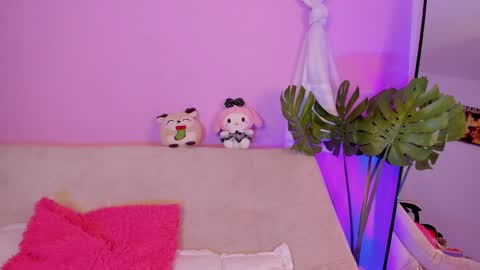 Milenka online show from 17, 4, 2026