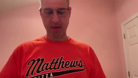 Snapshot of honey_man14 chatting on 7, 10, 2025 honey_man14 online show from 7, 10, 2025