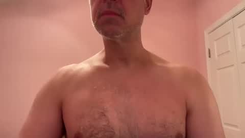 Snapshot of honey_man14 chatting on 8, 10, 2025 honey_man14 online show from 8, 10, 2025