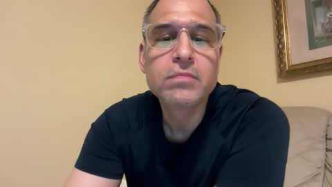 Snapshot of honey_man14 chatting on 5, 4, 2026 honey_man14 online show from 5, 4, 2026