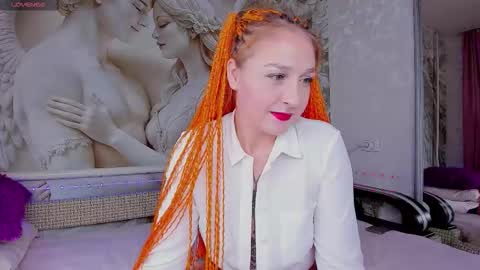 Snapshot of honey_rabbits chatting on 29, 10, 2025 CHRISTIE and HERALD online show from 29, 10, 2025