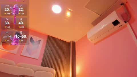 Snapshot of honey_sofii_ chatting on 10, 9, 2025 honey_sofii_ online show from 10, 9, 2025