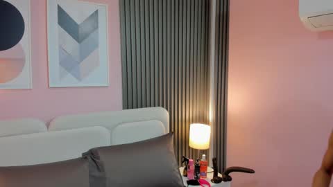 Snapshot of honey_sofii_ chatting on 3, 10, 2025 honey_sofii_ online show from 3, 10, 2025