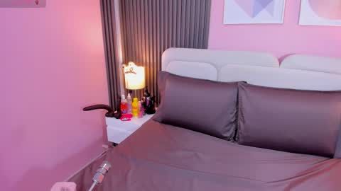 Snapshot of honey_sofii_ chatting on 14, 10, 2025 honey_sofii_ online show from 14, 10, 2025