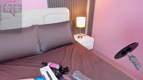 Snapshot of honey_sofii_ chatting on 16, 12, 2025 honey_sofii_ online show from 16, 12, 2025