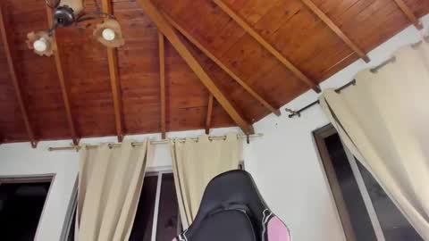 Isabella  online show from 30, 9, 2025