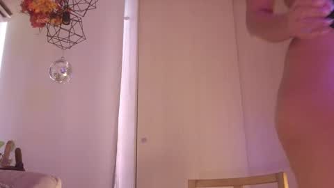 Honey-Sweett online show from 10, 9, 2025