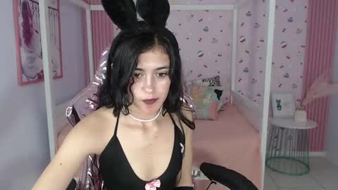 Snapshot of honey_torres_sub chatting on 10, 1, 2025 HONEY online show from 10, 1, 2025