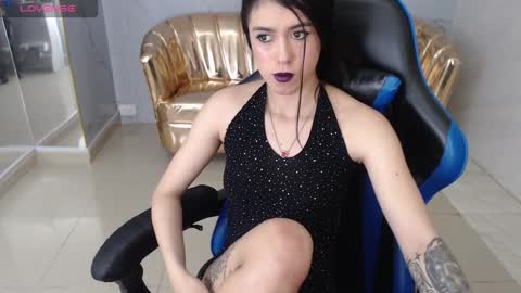 Snapshot of honey_torres_sub chatting on 6, 11, 2025 HONEY online show from 6, 11, 2025