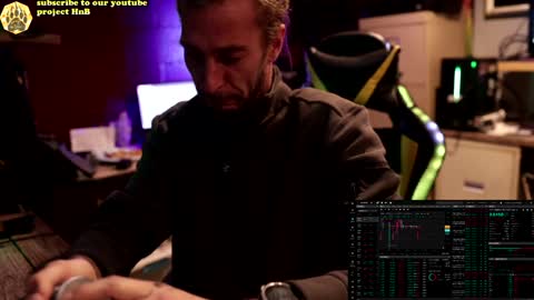 Snapshot of honeyand_thebear chatting on 4, 12, 2024 Honey and Bear online show from 4, 12, 2024