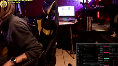 Snapshot of honeyand_thebear chatting on 6, 12, 2024 Honey and Bear online show from 6, 12, 2024