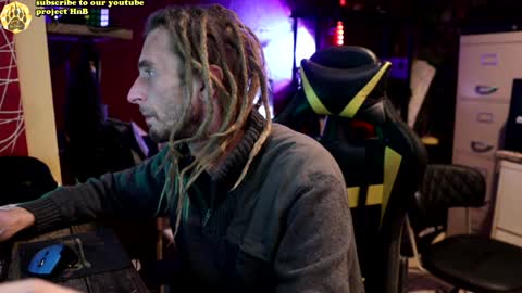 Snapshot of honeyand_thebear chatting on 8, 12, 2024 Honey and Bear online show from 8, 12, 2024