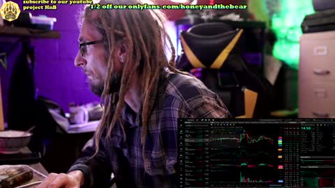 Snapshot of honeyand_thebear chatting on 17, 1, 2025 Honey and Bear online show from 17, 1, 2025