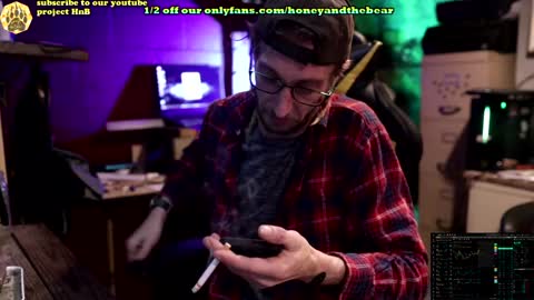 Snapshot of honeyand_thebear chatting on 4, 2, 2025 Honey and Bear online show from 4, 2, 2025