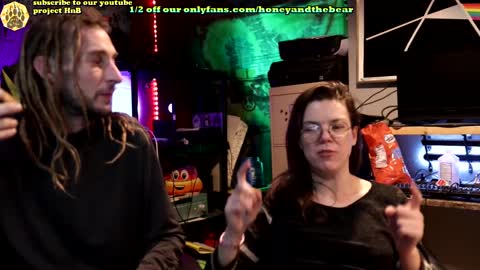 Snapshot of honeyand_thebear chatting on 13, 2, 2025 Honey and Bear online show from 13, 2, 2025
