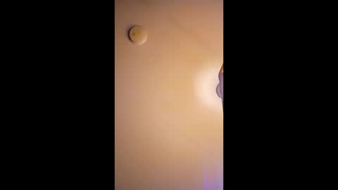 Snapshot of honeybear2026 chatting on 17, 12, 2025 honeybear2026 online show from 17, 12, 2025