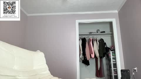 belle brunette online show from 7, 4, 2026