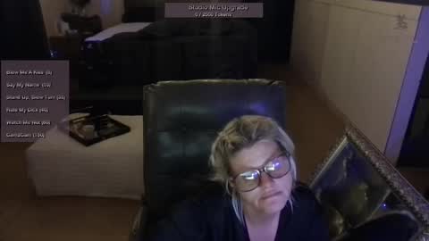 honeybuhnny online show from 13, 3, 2026