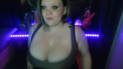 honeychambers online show from 7, 4, 2026