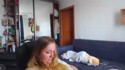 HoneydewMolly online show from 7, 7, 2026