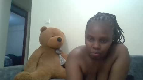 honeydripxy online show from 18, 5, 2026