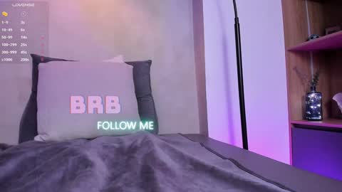 Sofia independent model online show from 28, 1, 2025